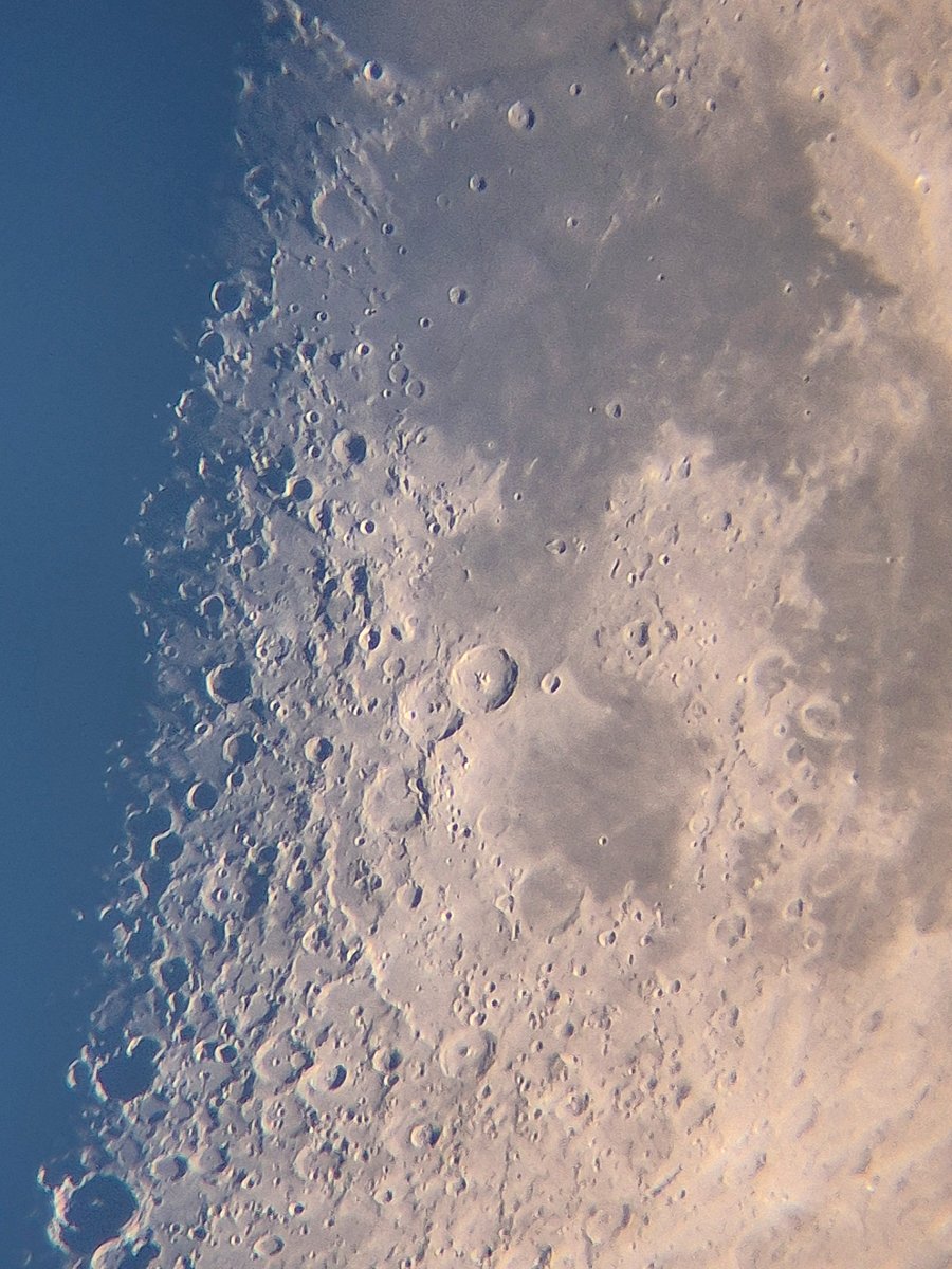 moon5.jpg
