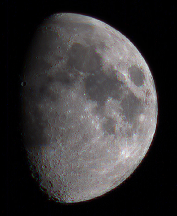 Moon_010323_194133-135mmp200c.jpg