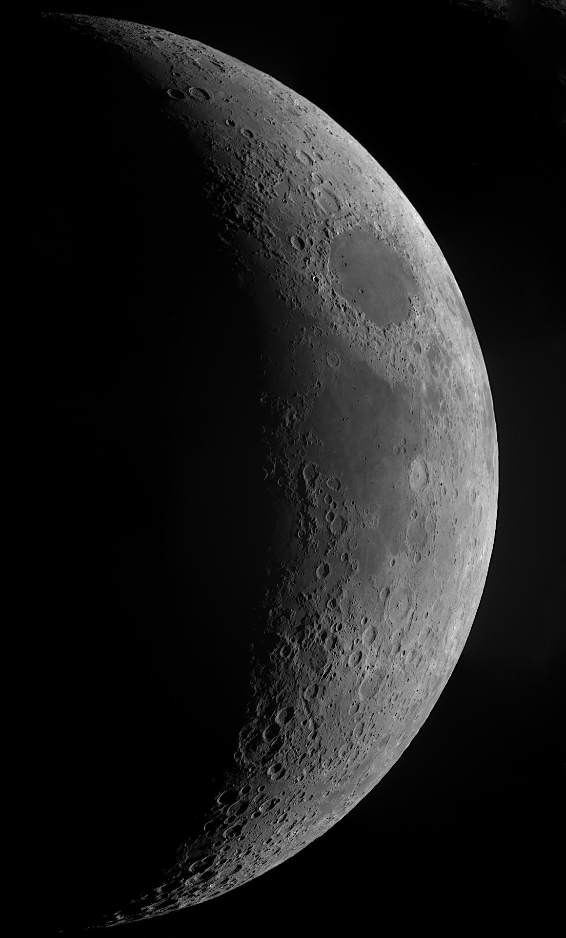 Moon_020425_205243-1920.jpg