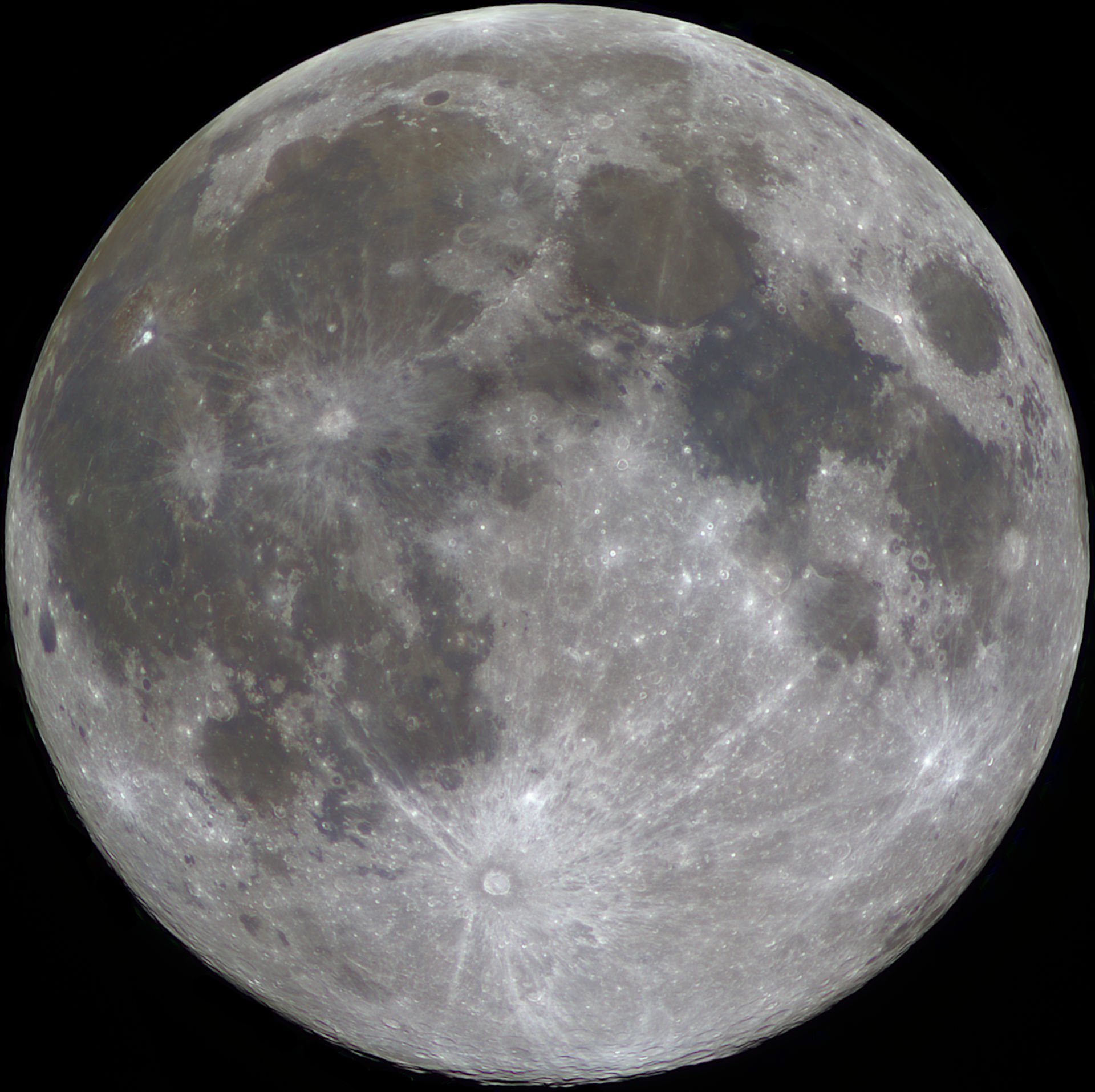 Moon_041225_203346_RGB-p150_1920.jpg
