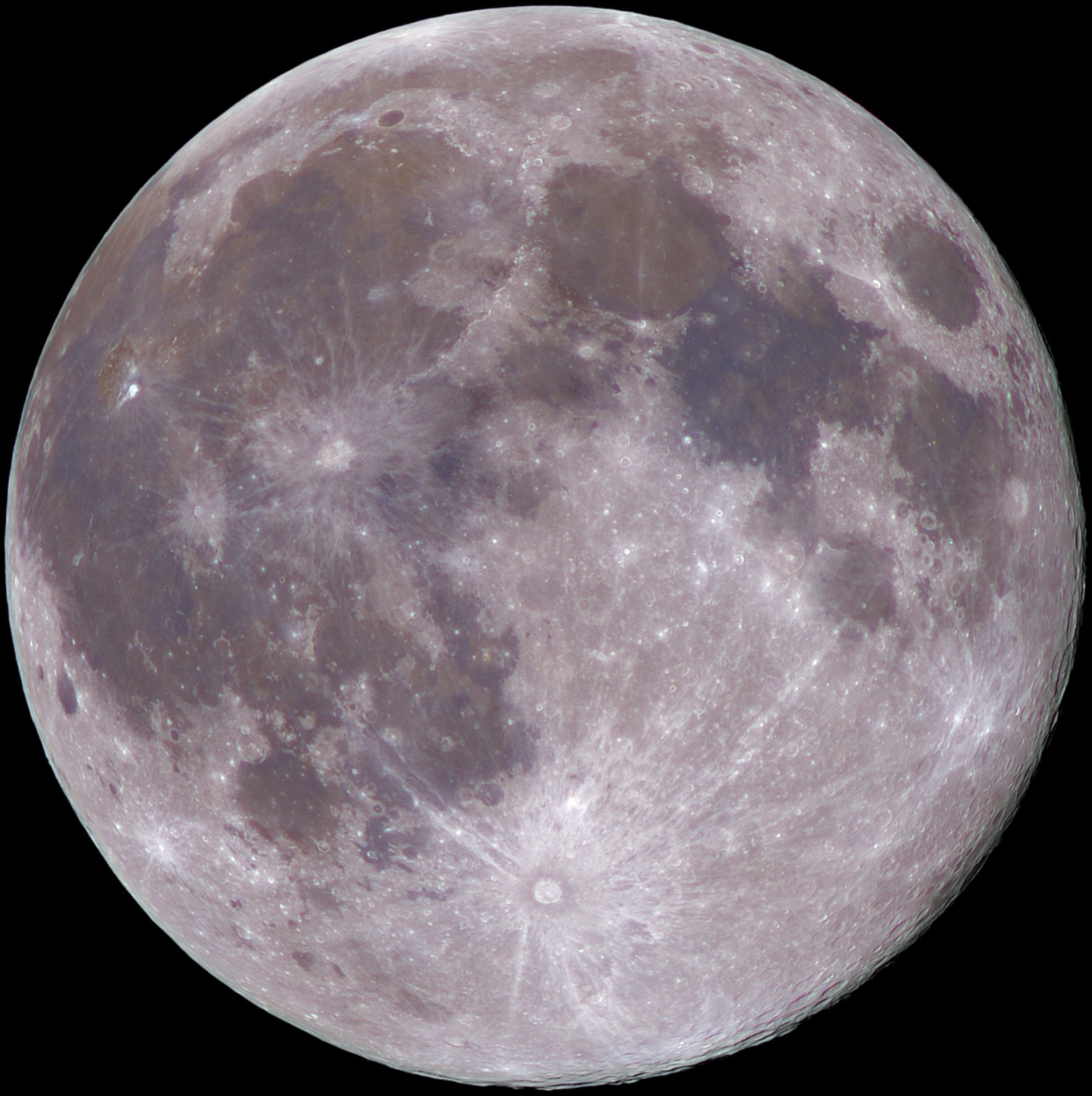 Moon_051125_212720_G_400mm-p150-lrgbc-1920.jpg