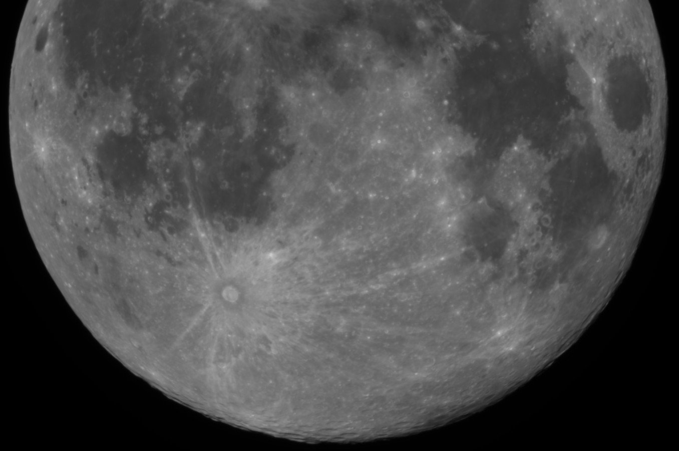 Moon_051125_212720_G_Exposure=1.8ms_Gain=130_lapl5_ap1206.jpg