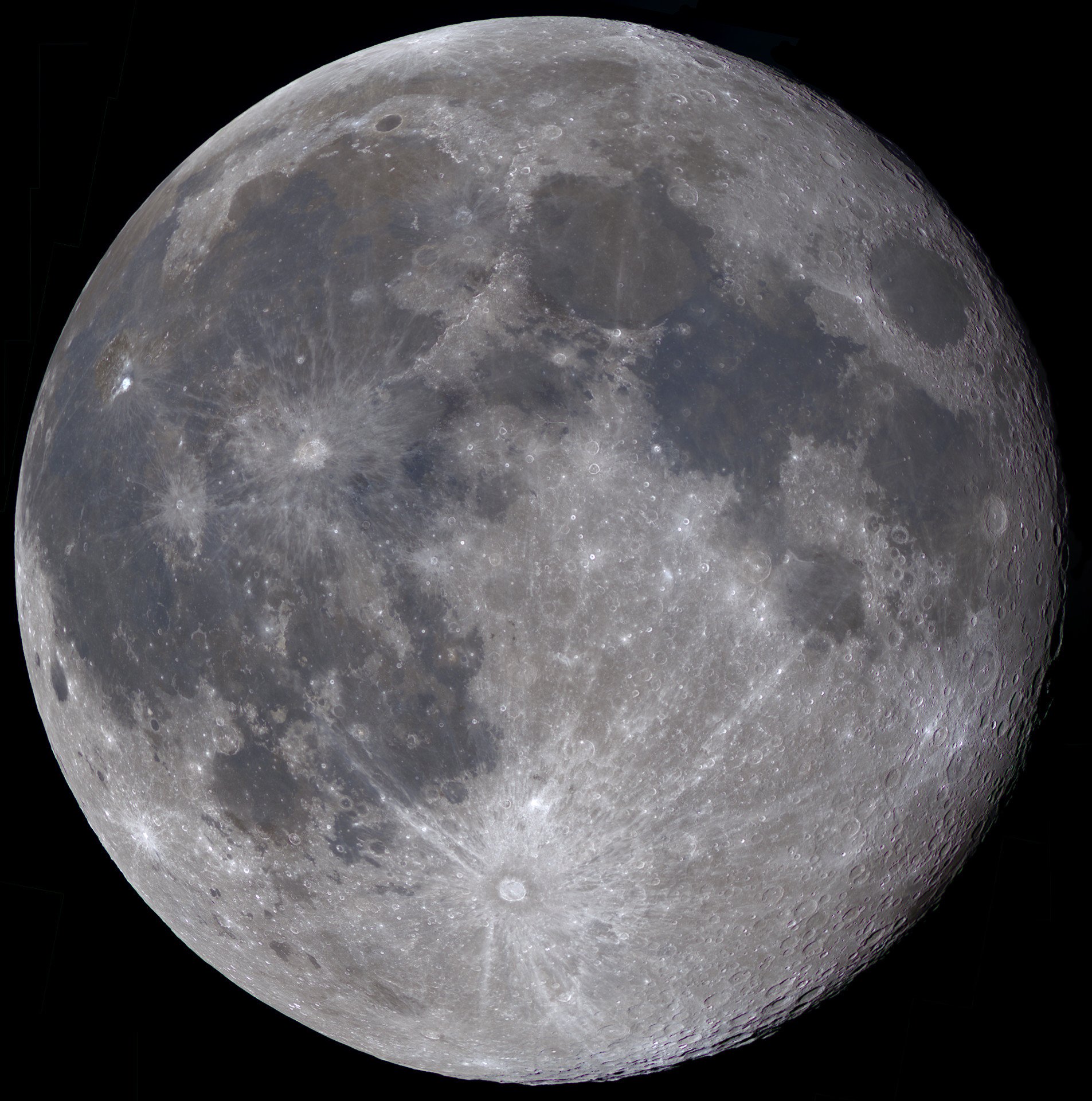Moon_051225_215742_RGB-1500mm-1920.jpg