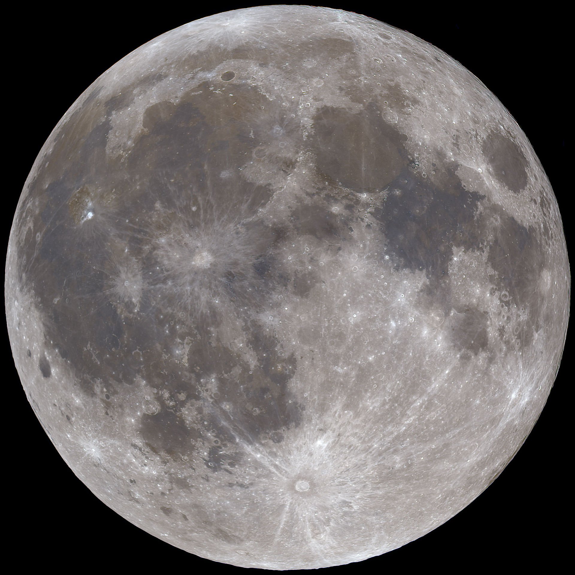 Moon_080925_000221_RGB1920c.jpg