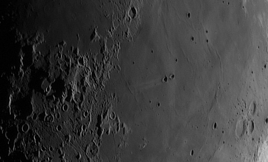 Moon_090419_202429-cut.jpg
