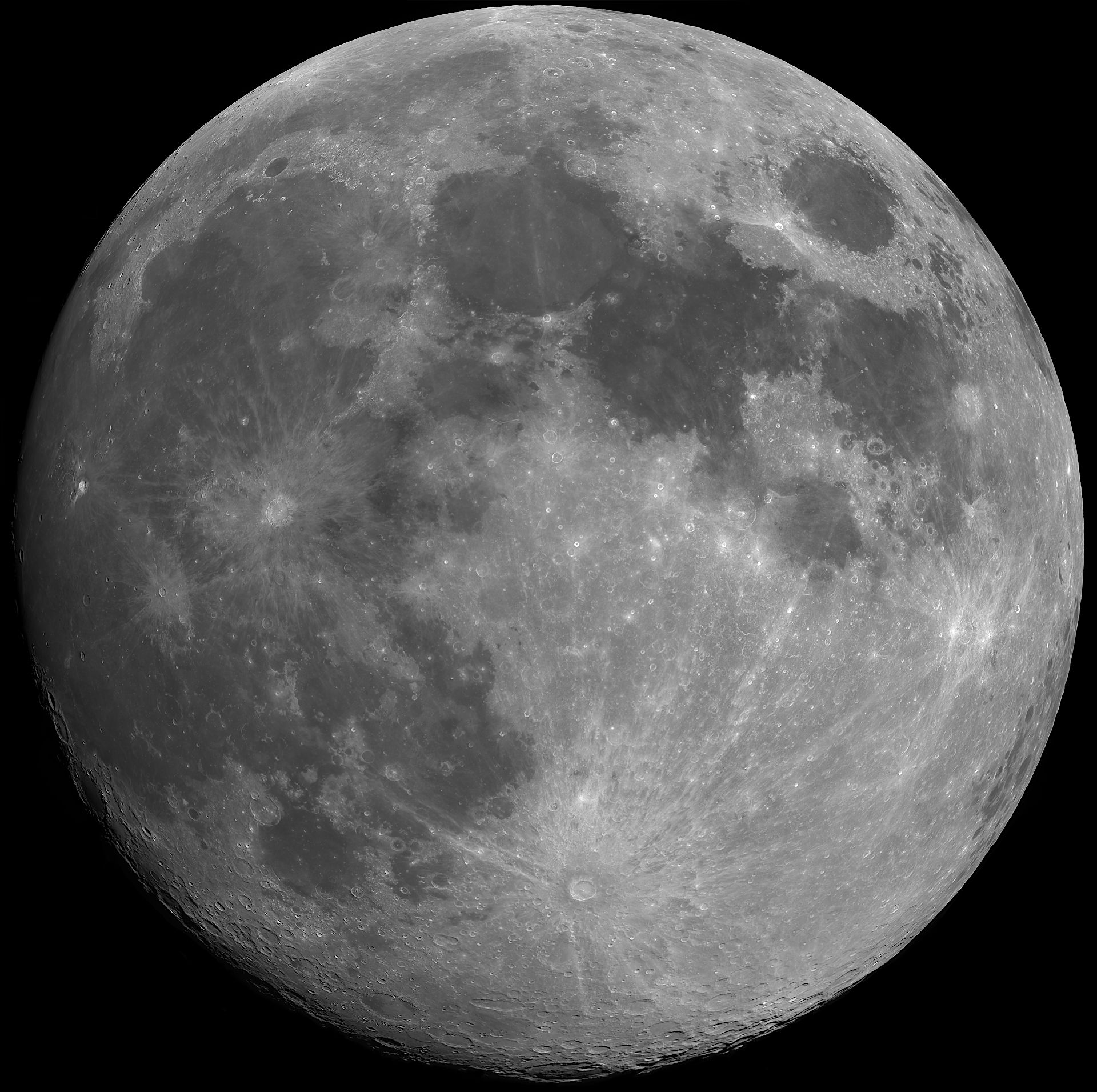 Moon_120125_191551mosaik-1920c.jpg