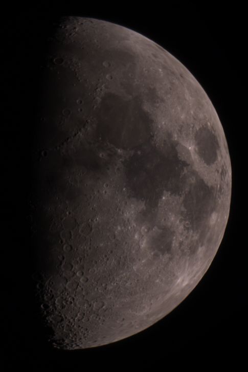 Moon_194907_161118_g4_b3_ap228_7c.jpg