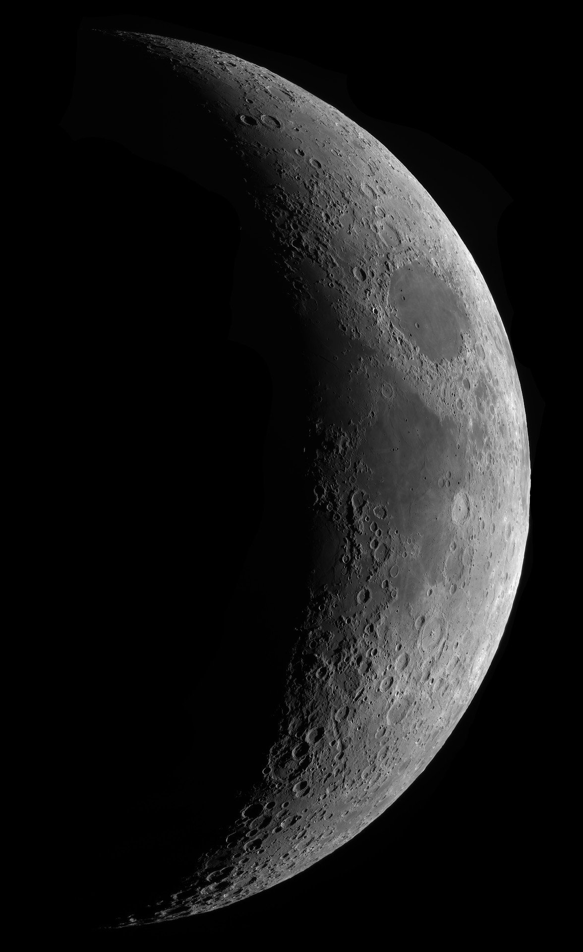 Moon_210426_203200_Rc1920.jpg