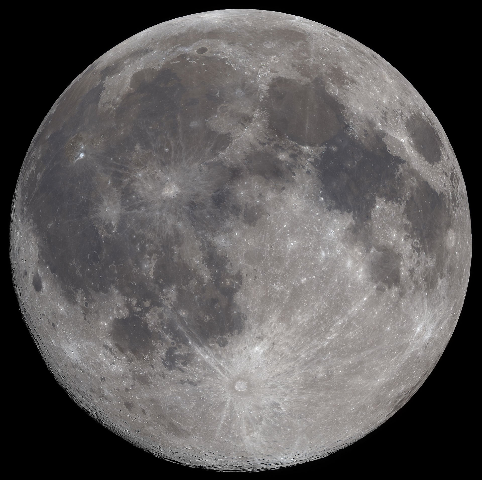 Moon_251026_212635_L-RGB-1920px.jpg