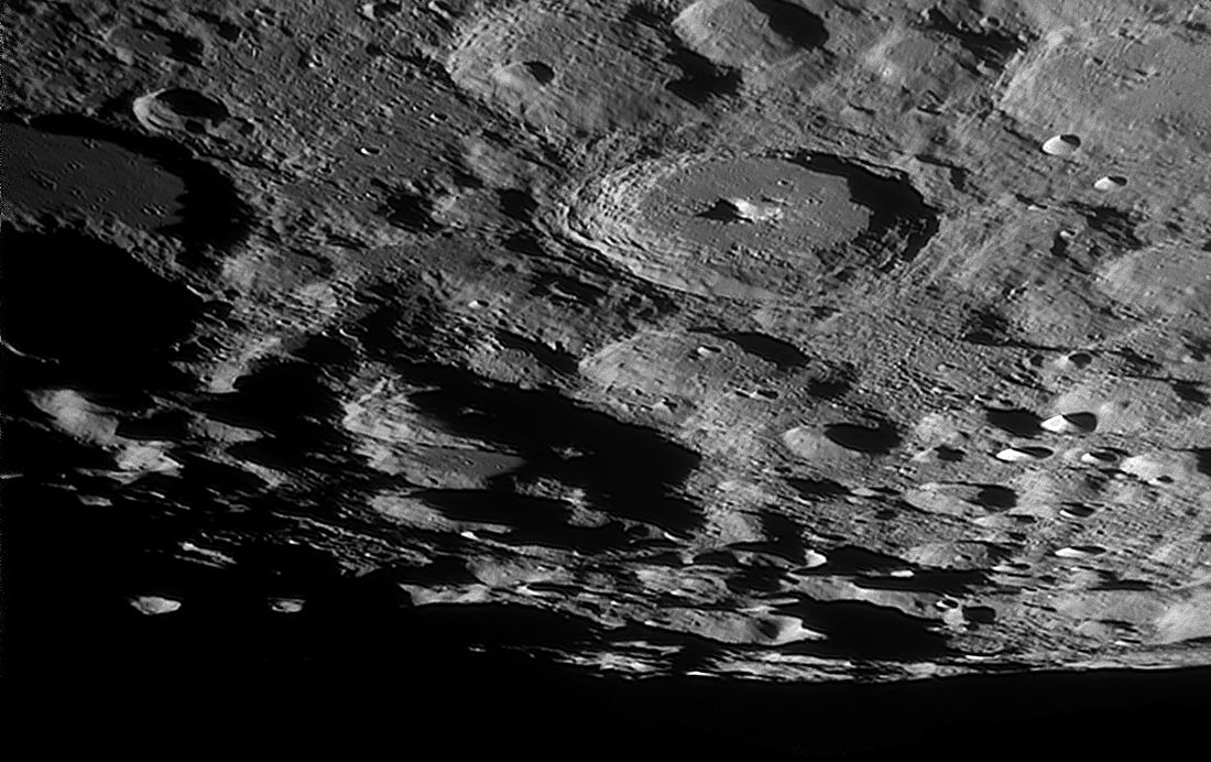 moretus_230321_205216c.jpg