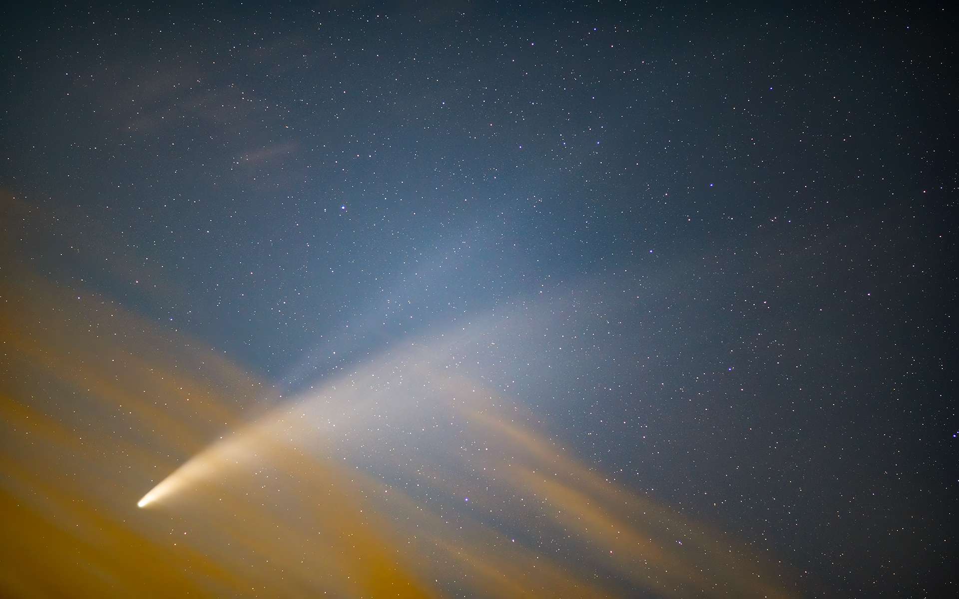 Neowise 180mmklein.jpg
