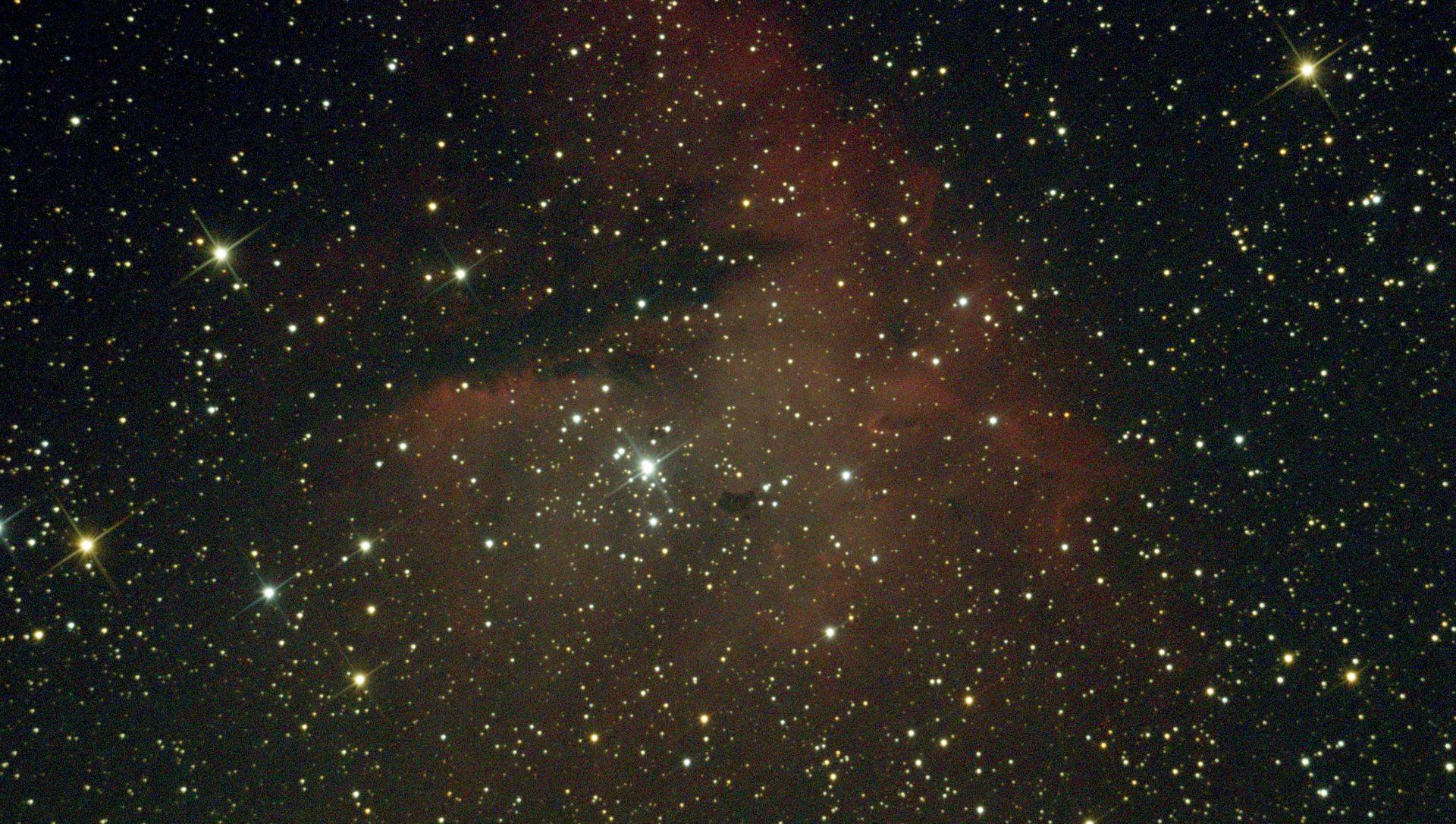 ngc281_40frames_600s_WithDisplayStretch.jpg