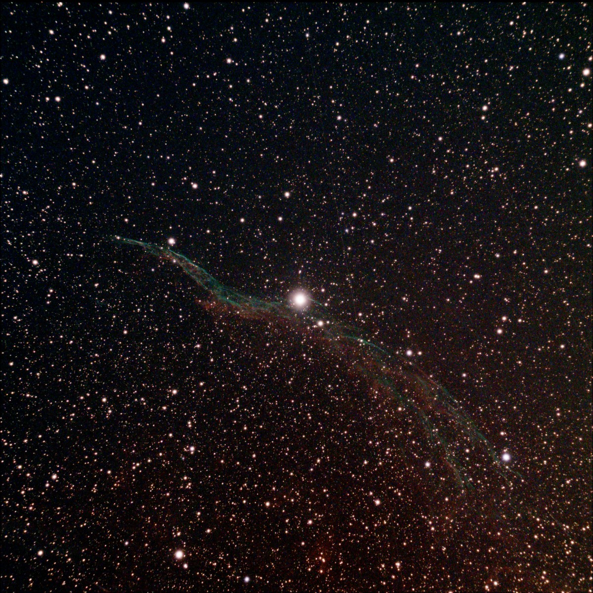 NGC6960.2230 OlifASI533UHC_45frames_900s_WithDisplayStretch.jpg