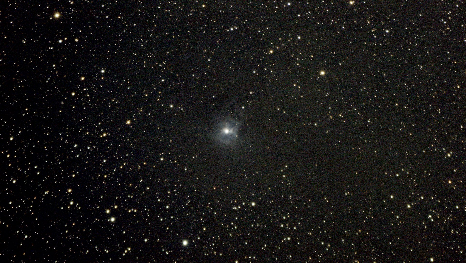 ngc7023-173x15sec.jpeg