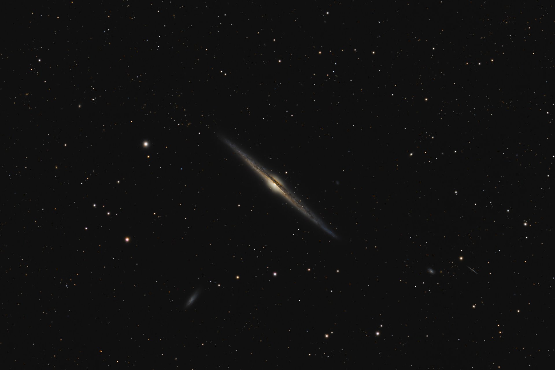 NGC_4556_Nadelgalaxie.jpg
