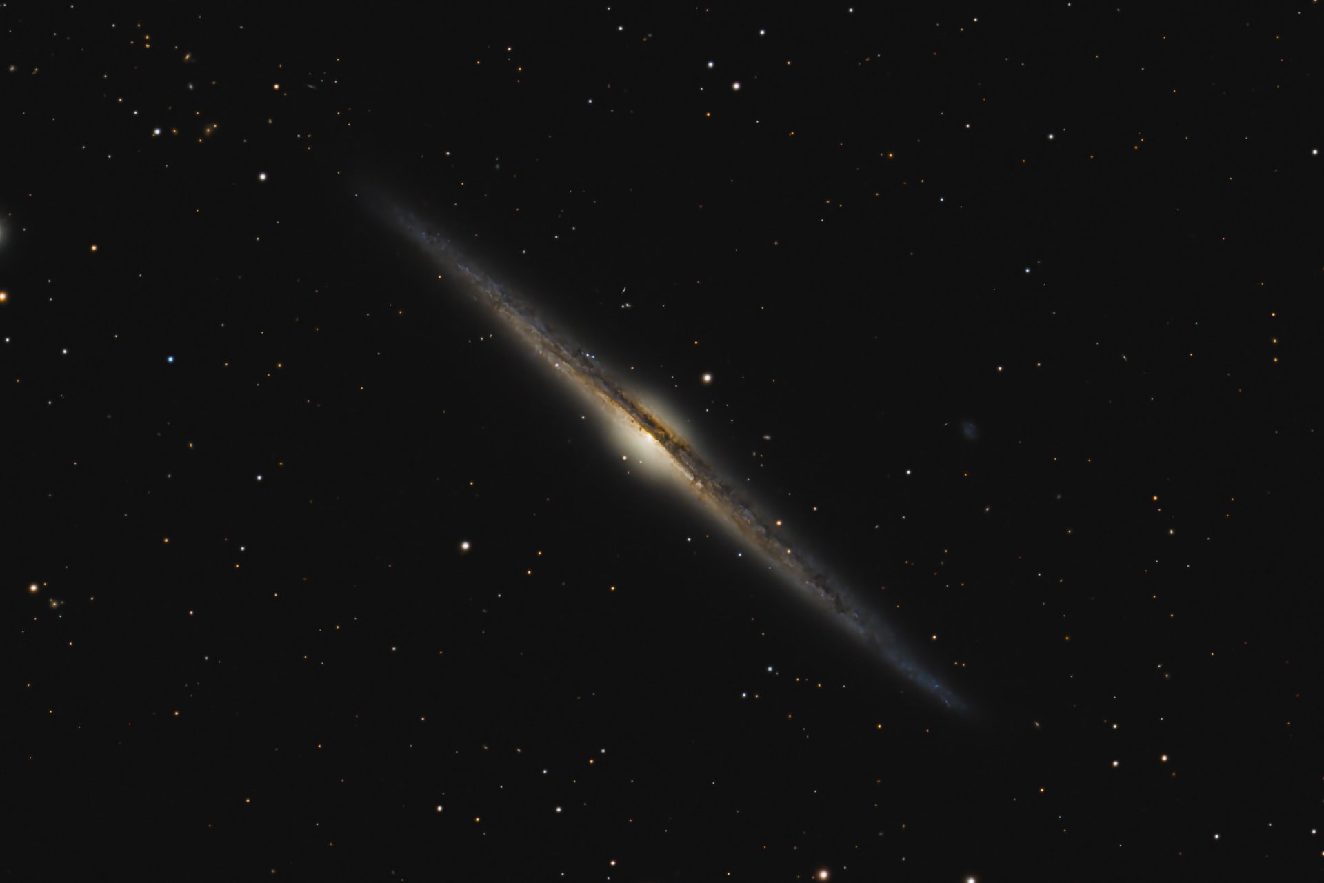 NGC_4556_Nadelgalaxie_crop.jpg