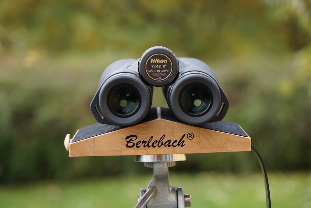 Nikon EDG 7x42 2.jpg