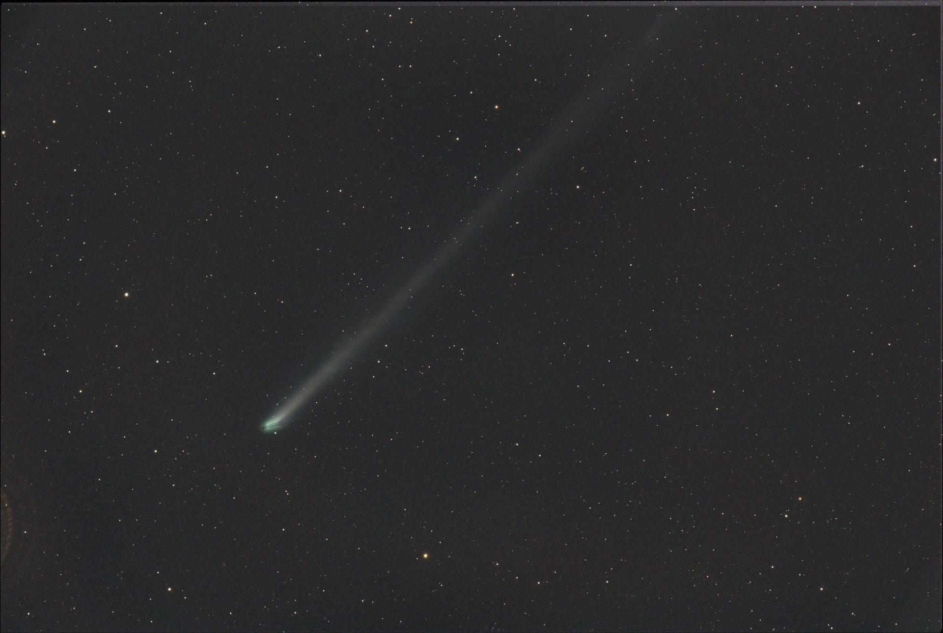 Nishimura_580_Komet_no_Stars-lpc-cbg.jpg