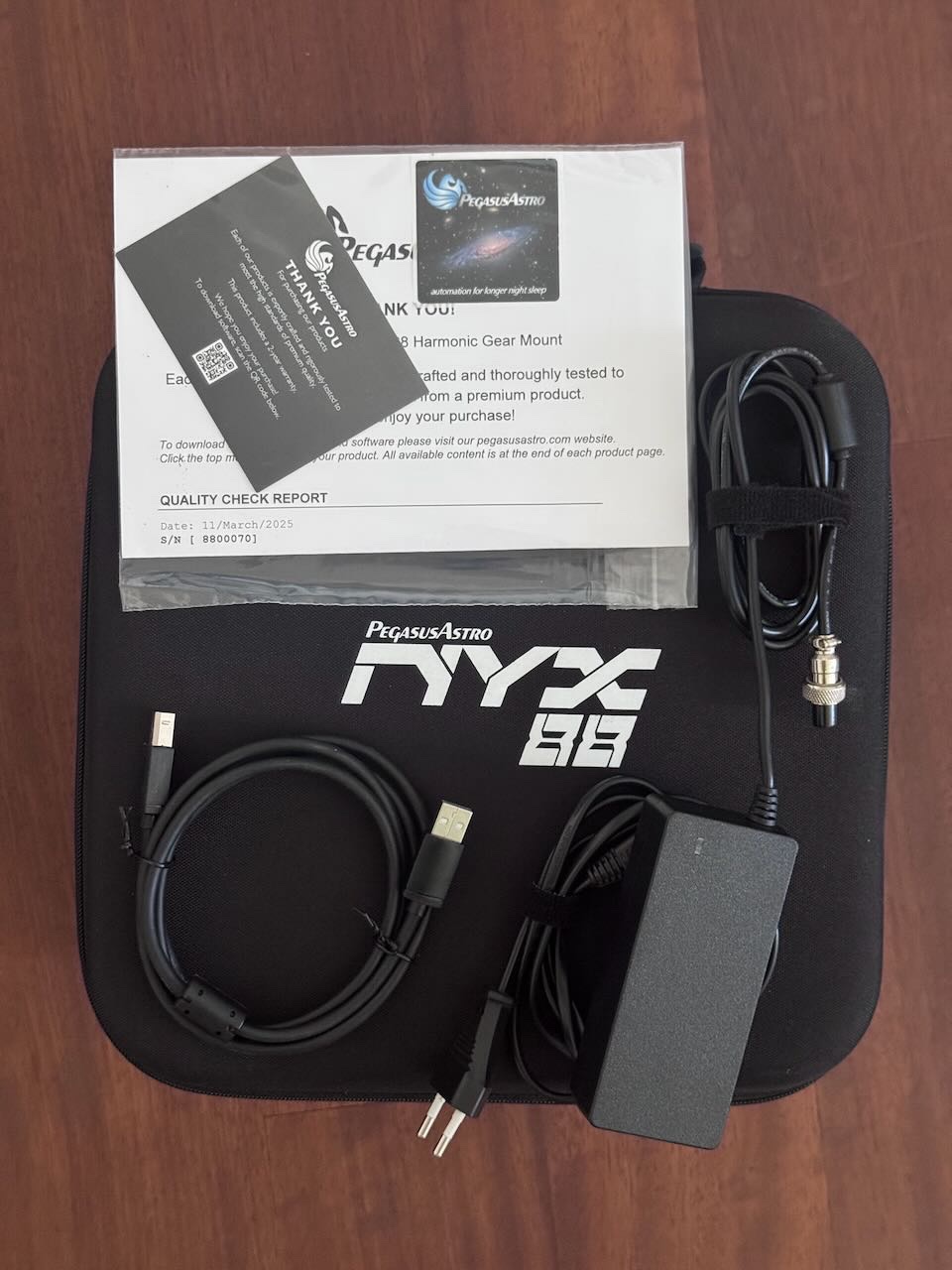 NYX88-04.jpg
