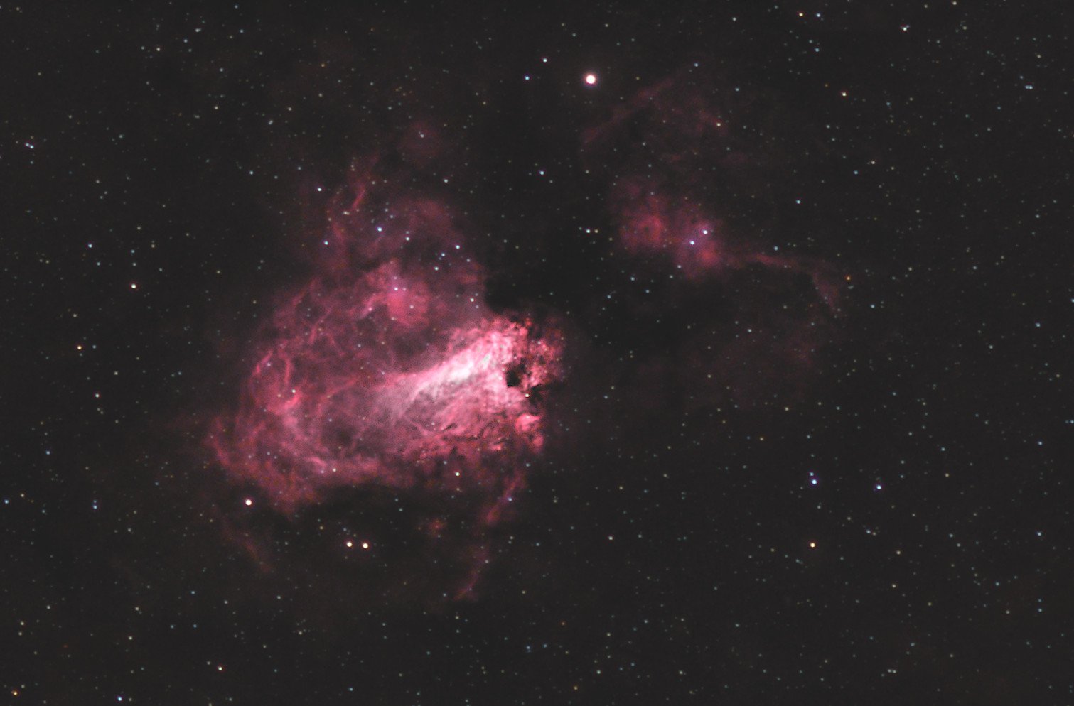 omeganebel-200mm-300625-ha-rgbc.jpg