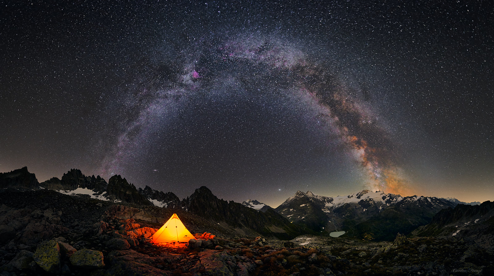Pano_Zelt_A7302778 v2 2.jpg