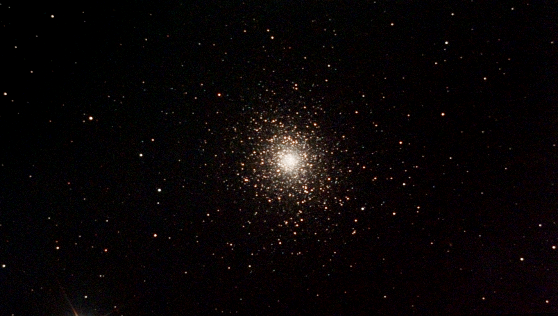 pix_M5 (NGC 5904)_Stack_43frames_602s_WithDisplayStretch.png