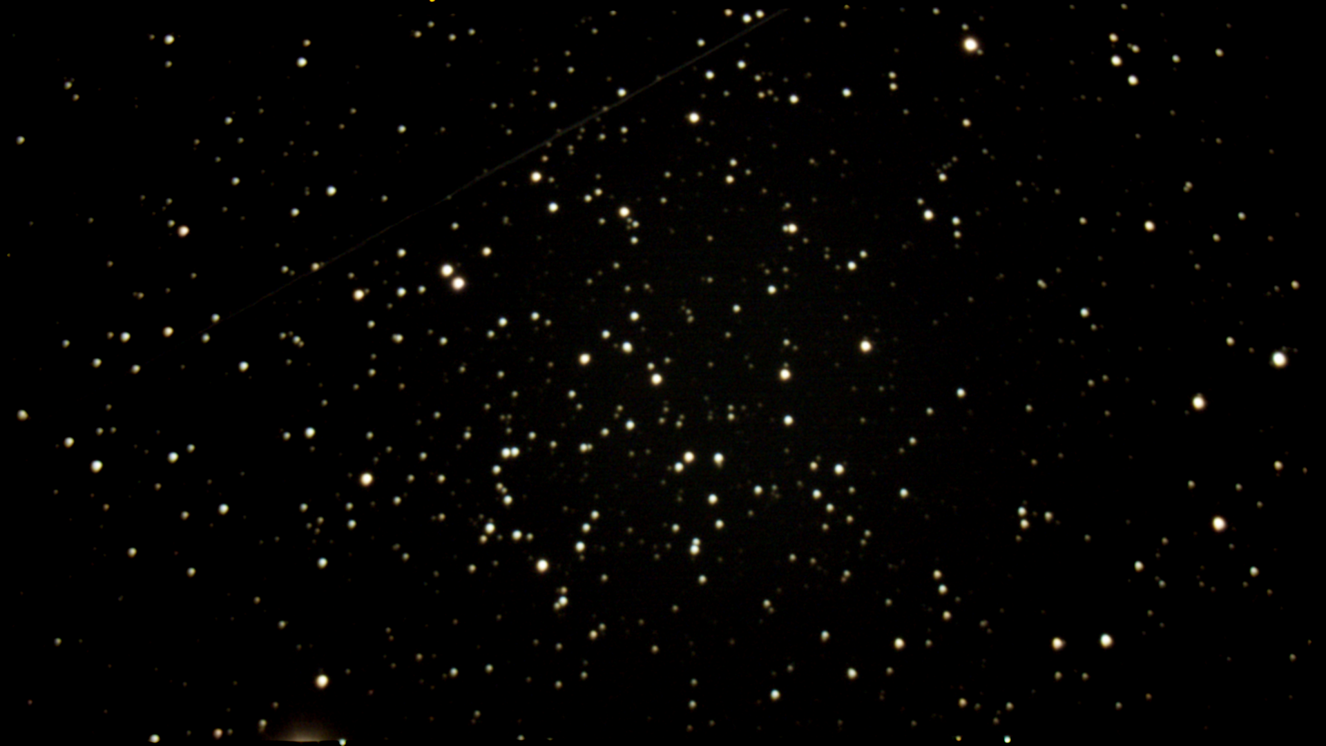 pixk_Stack_53frames_424s_180_gain_WithDisplayStretch.png