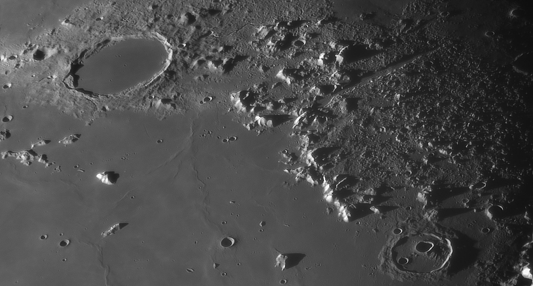 plato_061023_080756c.jpg