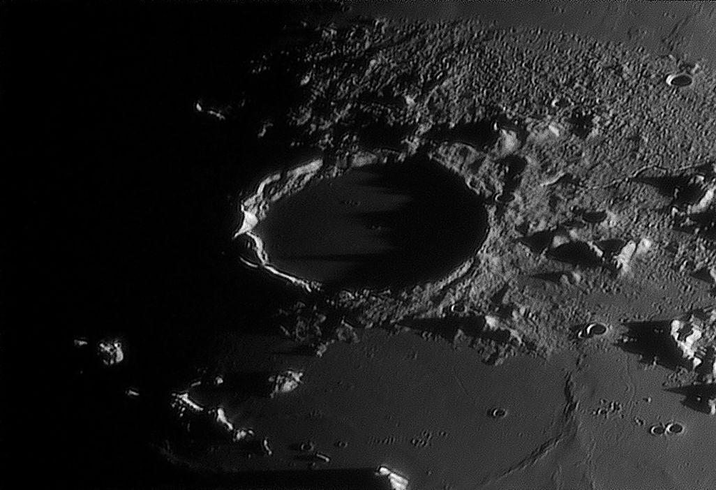 plato_200421_210250p120c.jpg