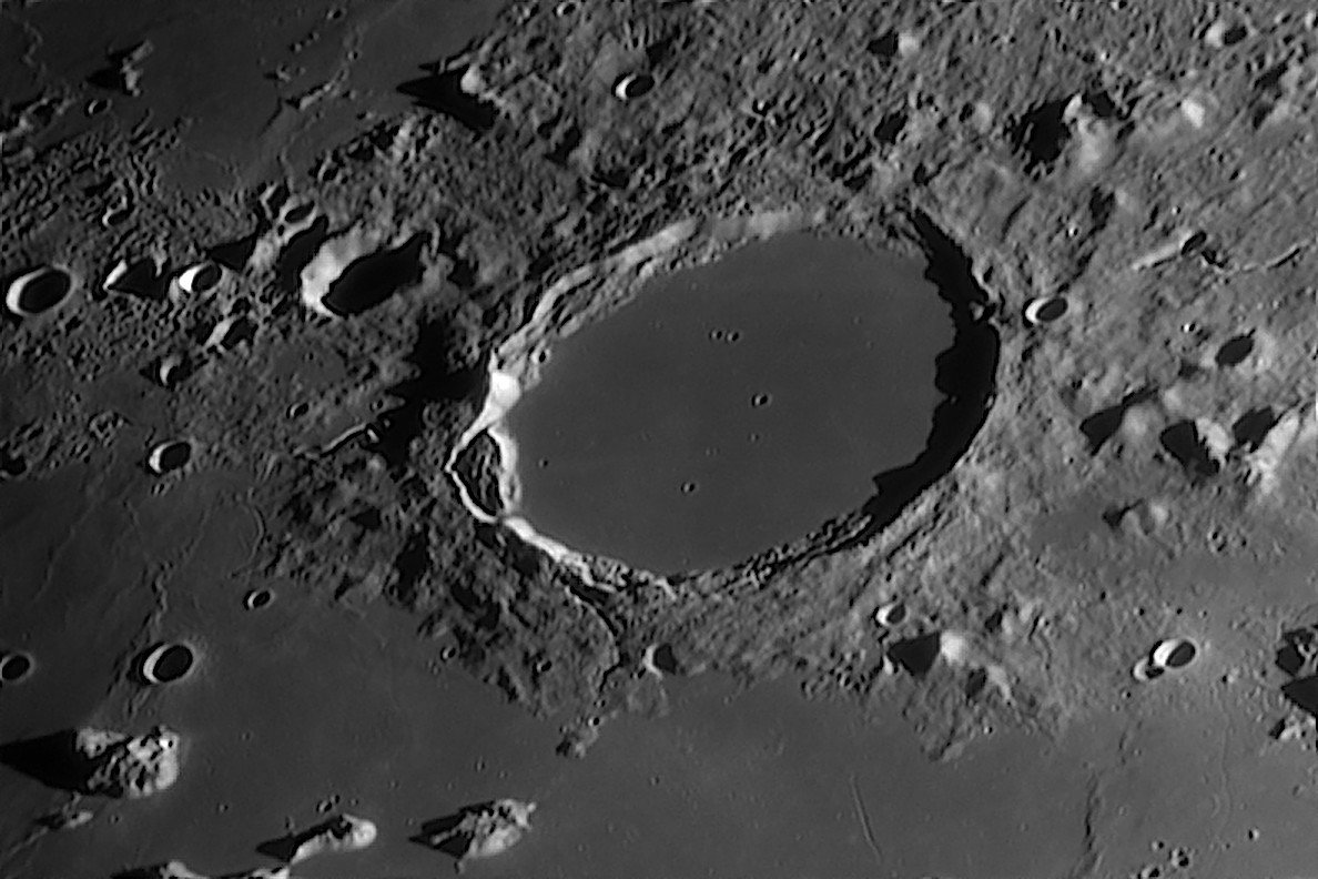 plato_250526_223138_R_p150c.jpg