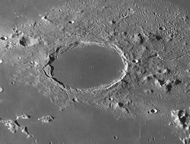 plato_270921_080553c.jpg