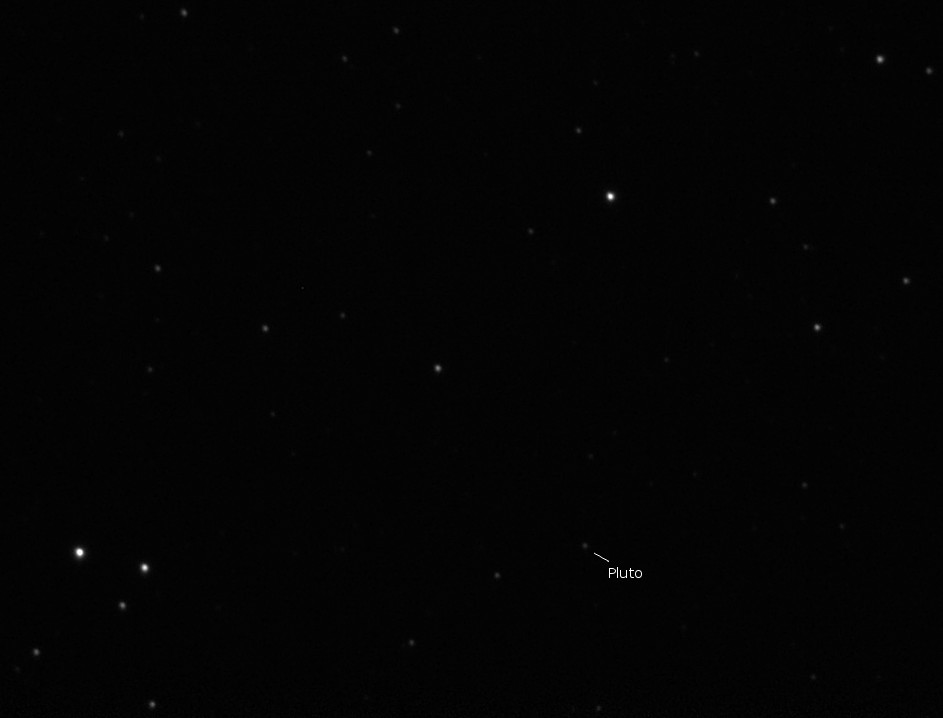 pluto-240718-010422sn-kompri.jpg