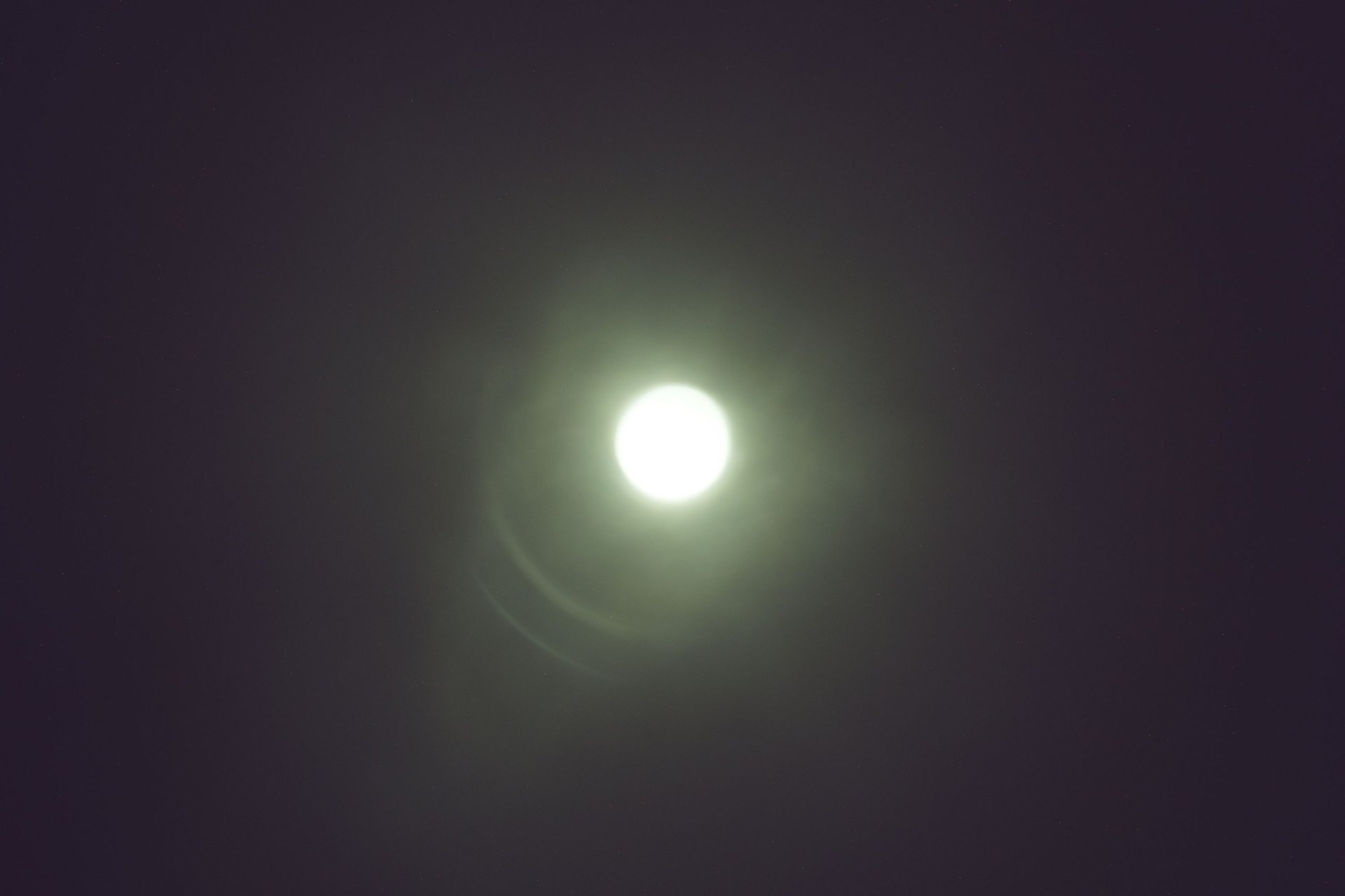Preview_SH2-140_30.0s_Bin1_2400MC_gain158_20240807-201922_25.7C.jpg