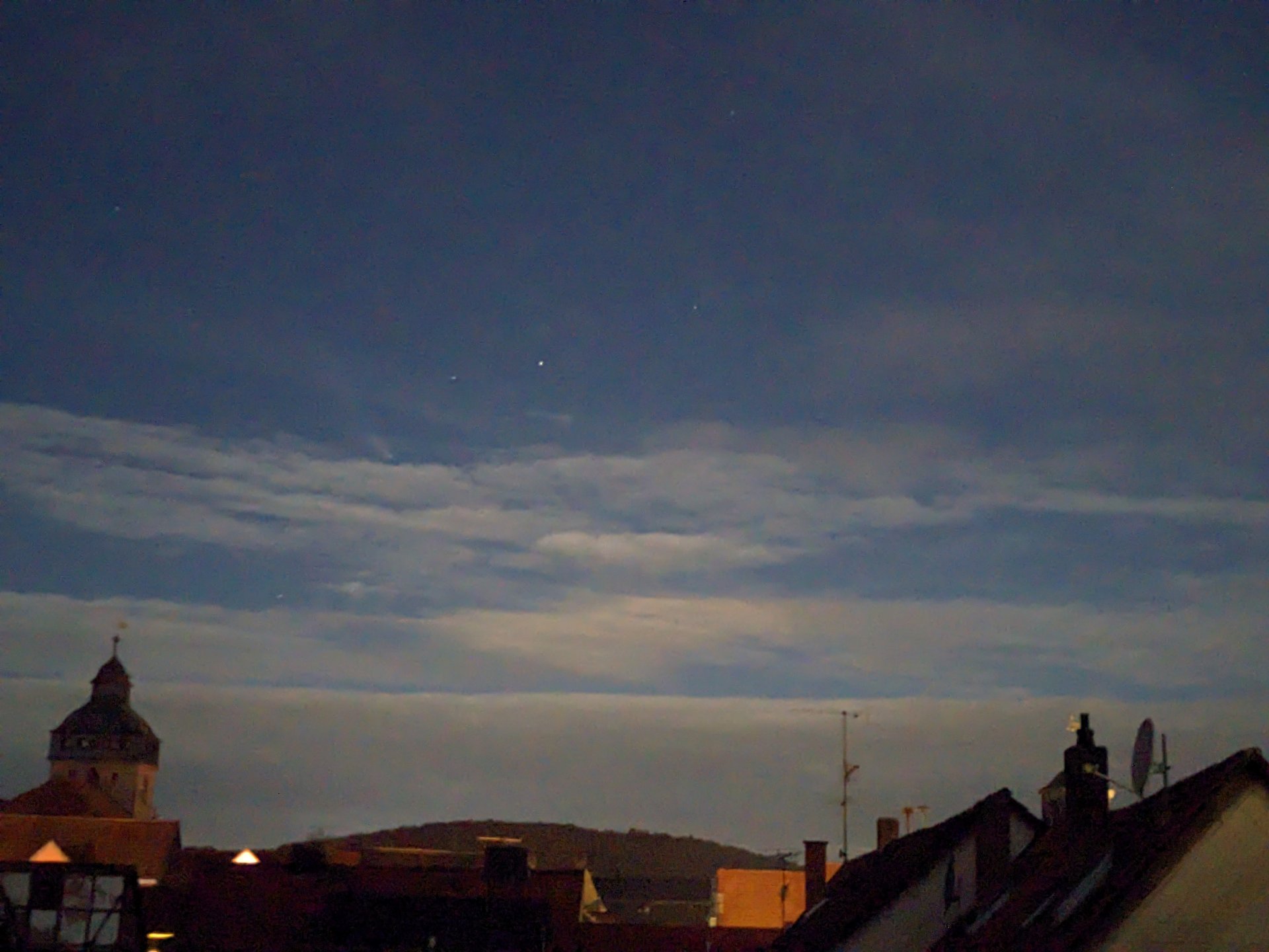 PXL_20241017_175731693.NIGHT.jpg