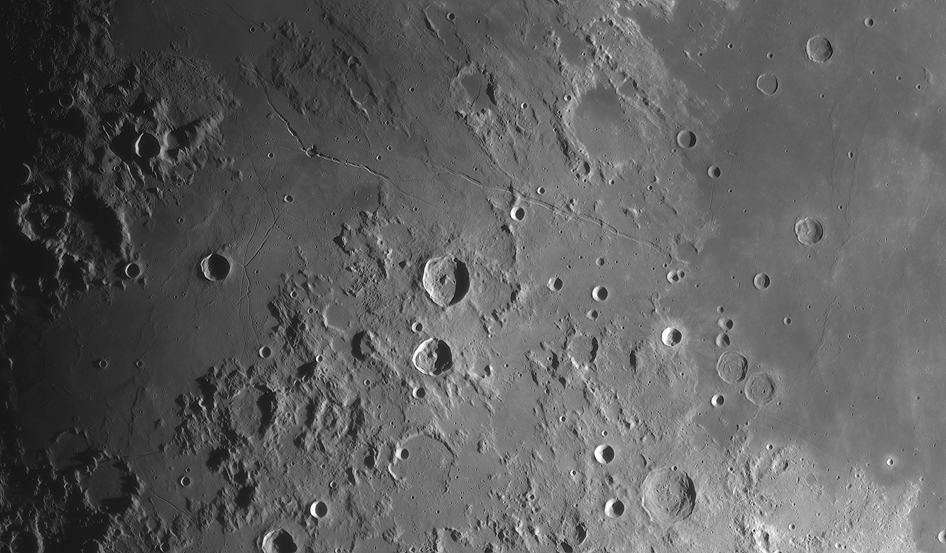 rima-hyginus-mosaik_240426_204314_Rc1920.jpg