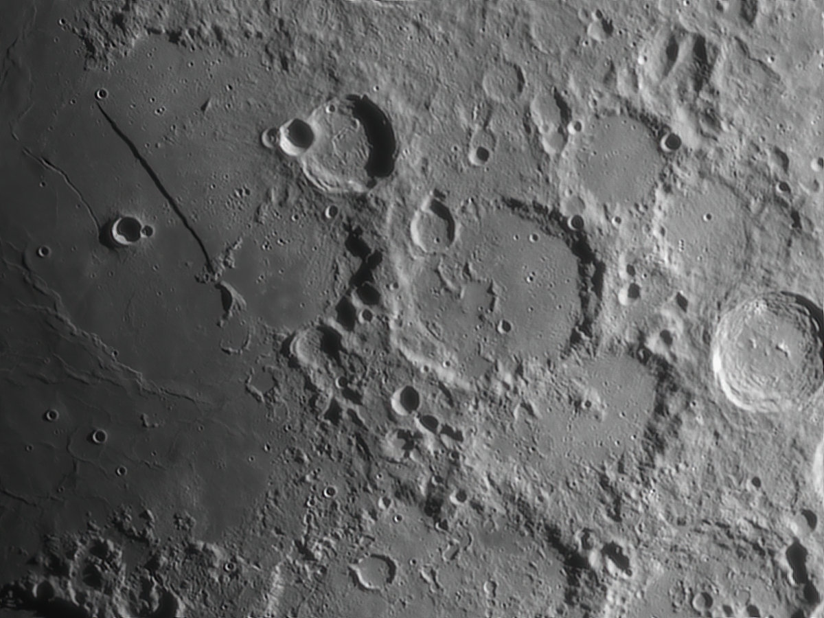 Rupes Recta,Arzachel.jpg