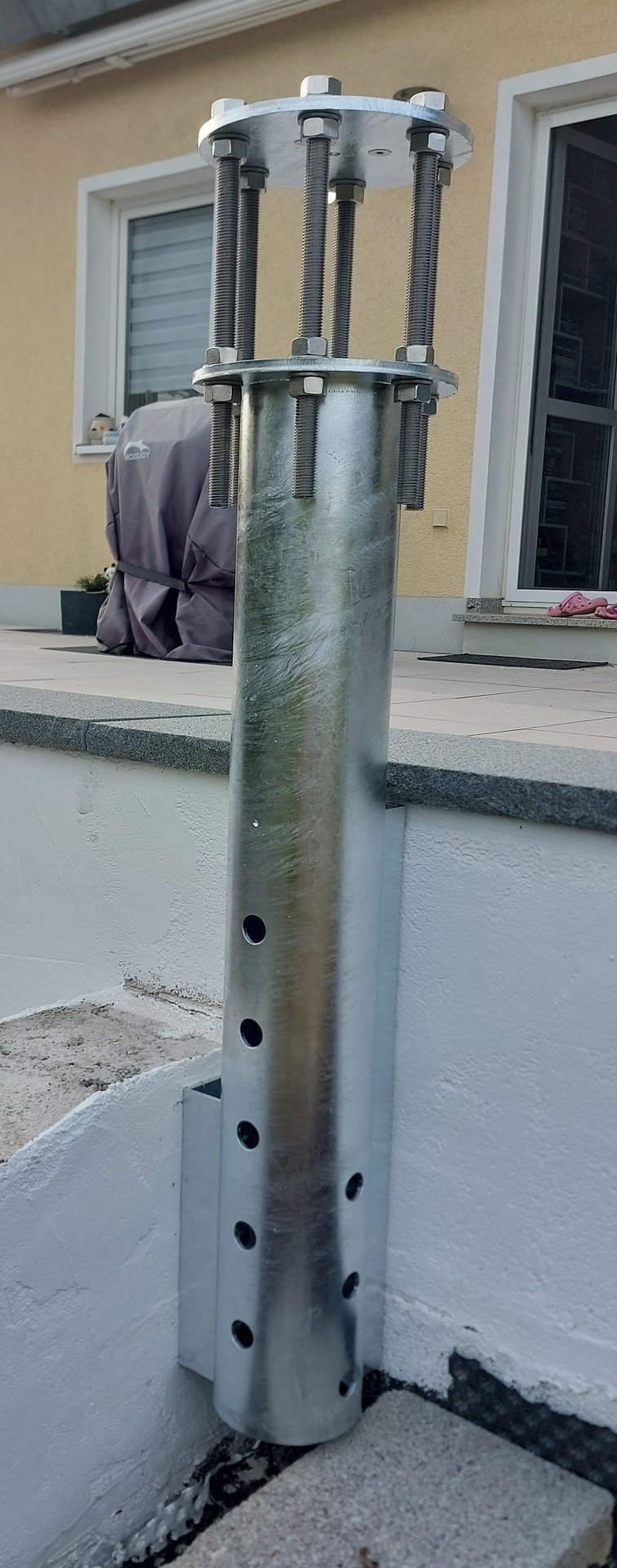 Säule Rück.jpg