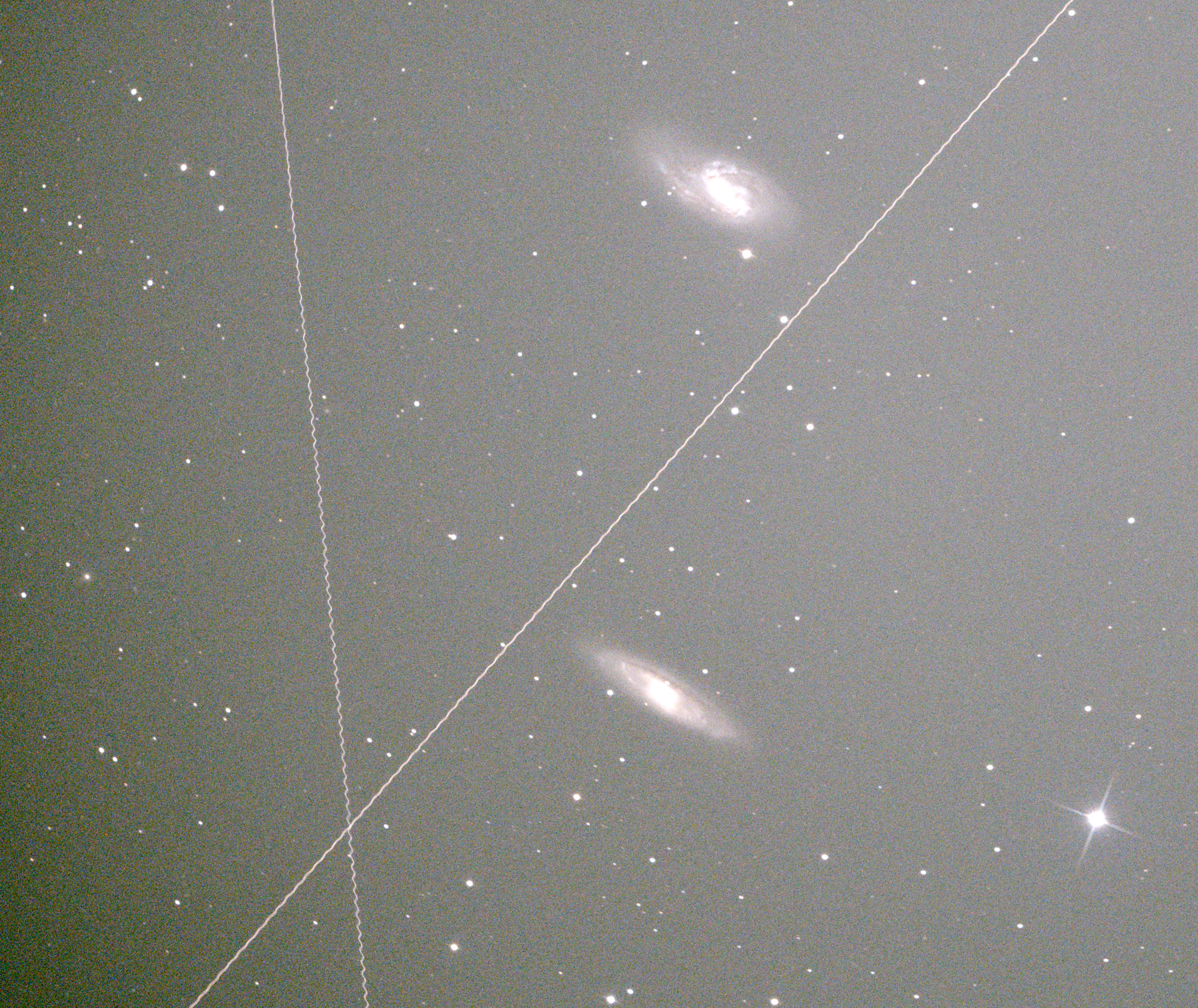 Satellitenspur.jpg