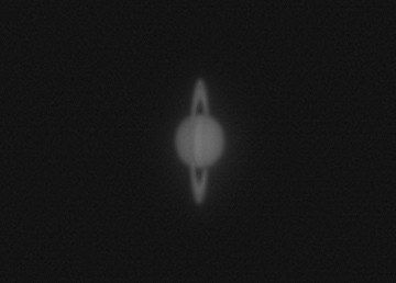 saturn knapp über horizont.jpg