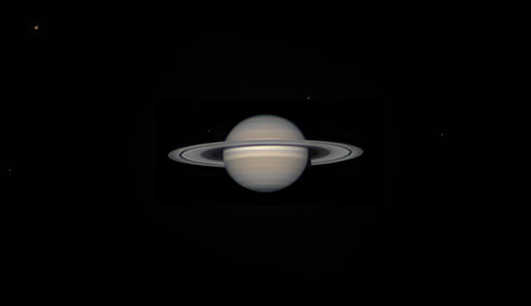 Saturn_060926_021524_L-RGB-Monde.jpg