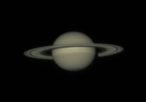 SaturnScharfVersionenAni.gif