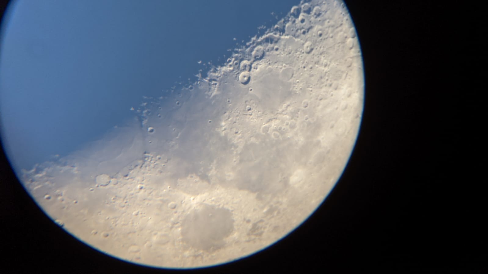 Schatten_Mond.jpeg