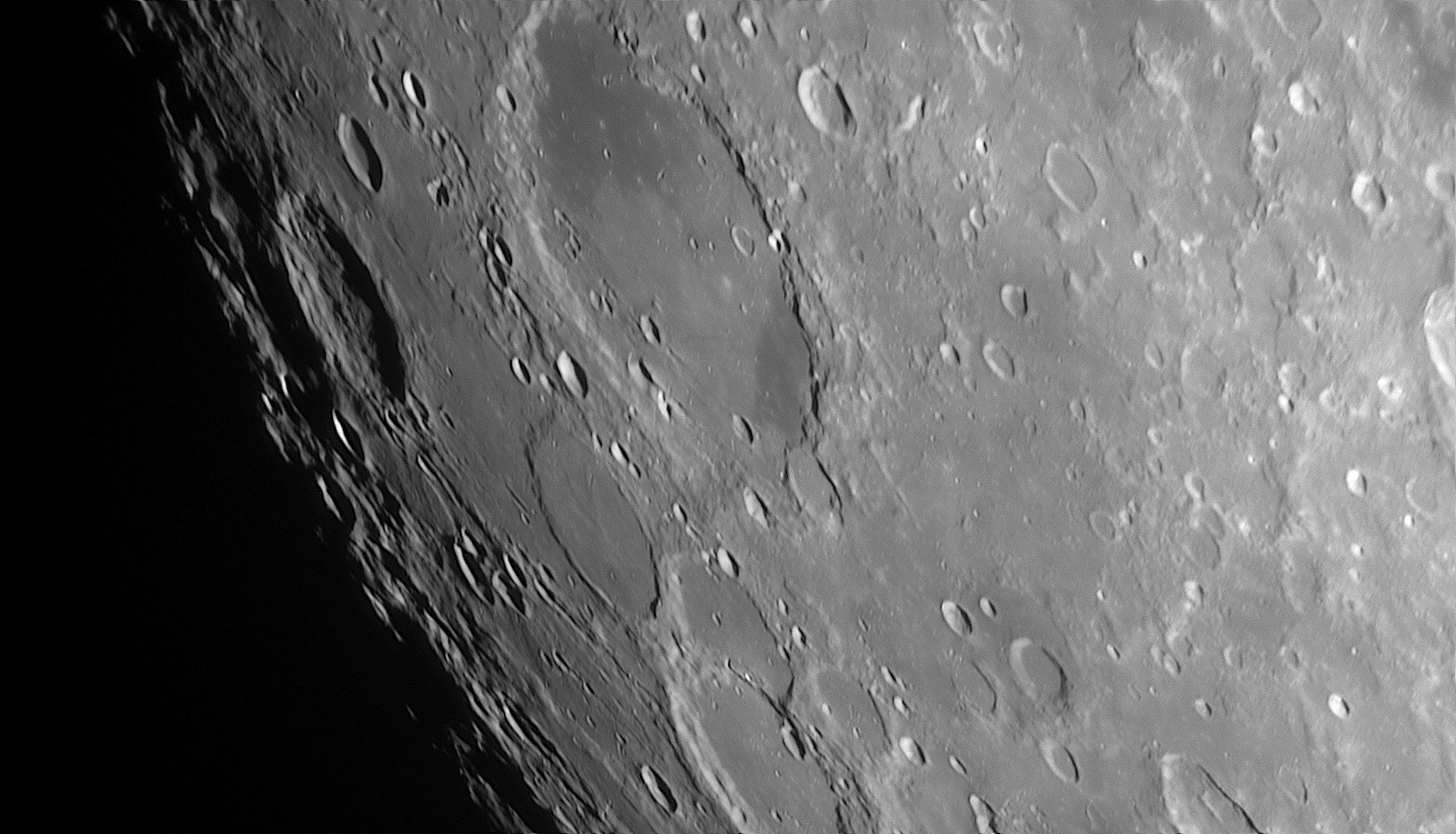 schickard_240926_235311_R.jpg