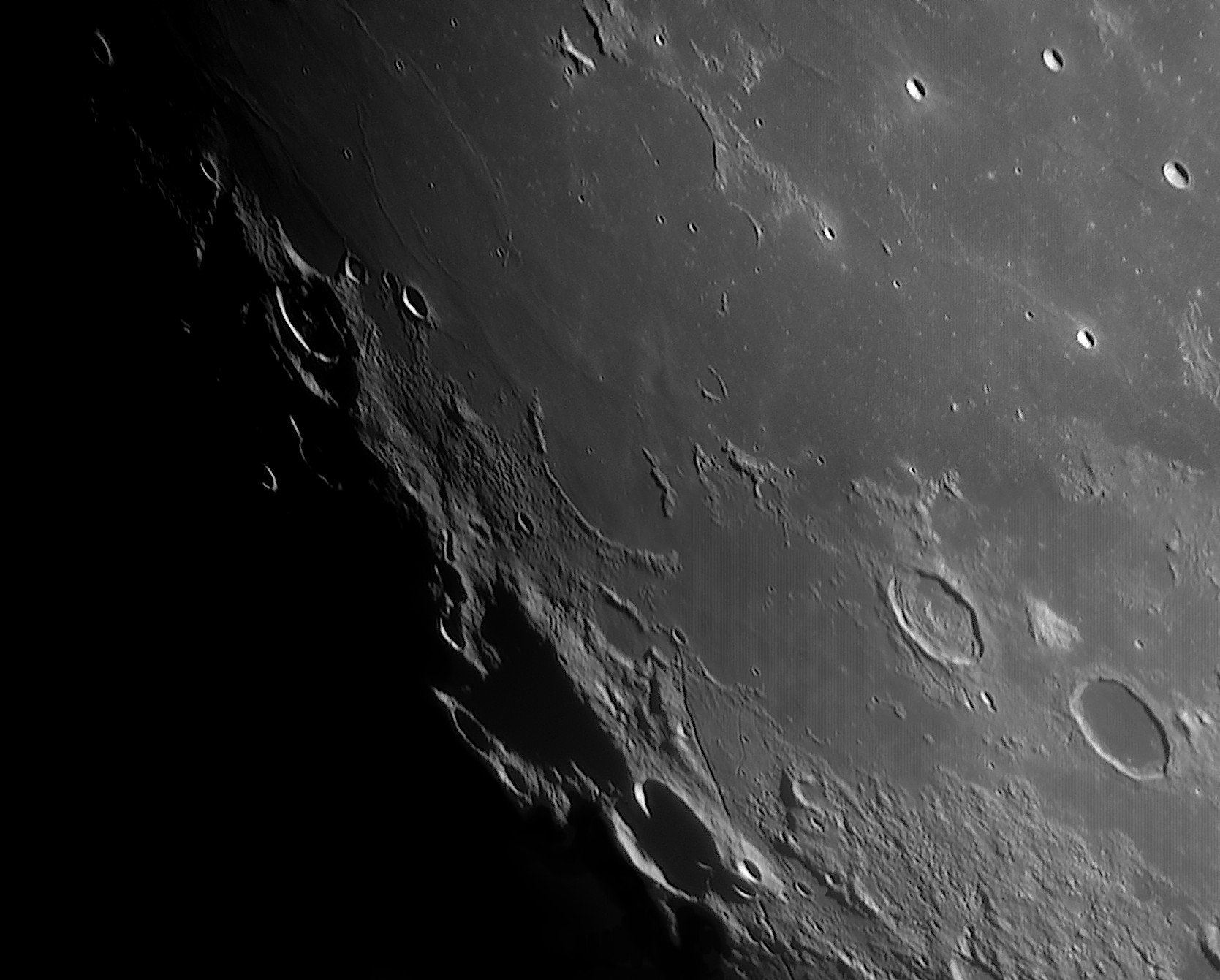 sirsalis_100425_215617c.jpg