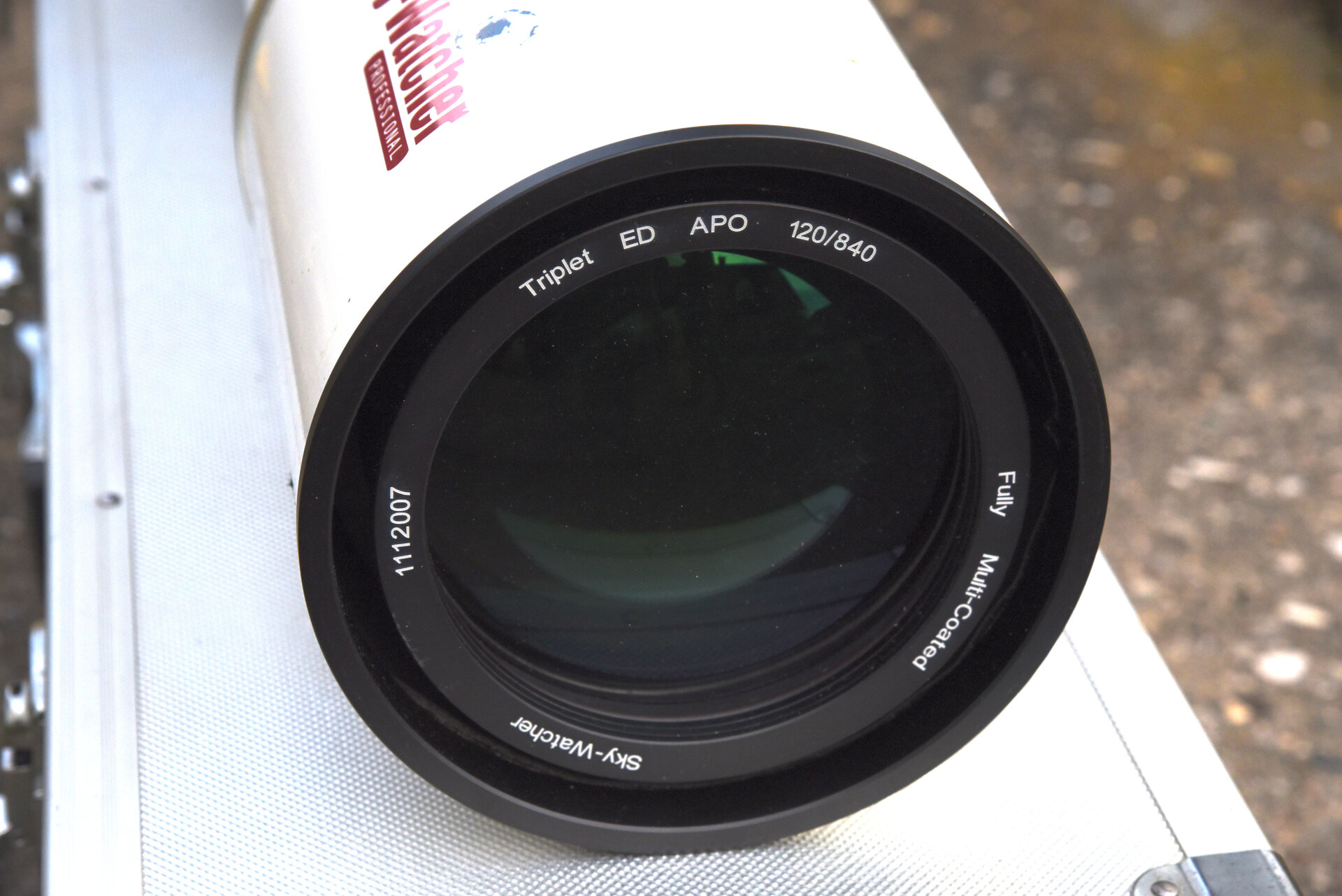 Skywatcher Esprit ED120 (2).JPG