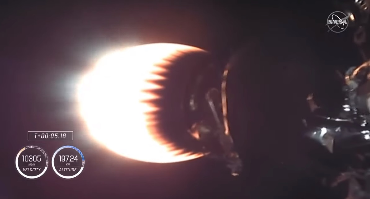 SpaceX_c.jpg