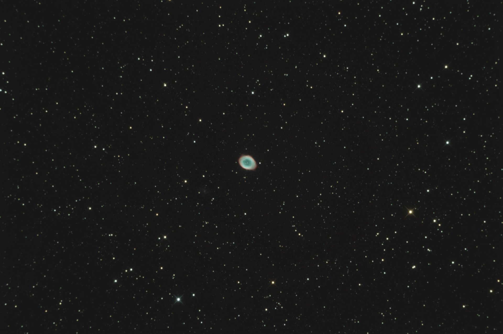 Stack_21frames_630s_GraXpert.jpg