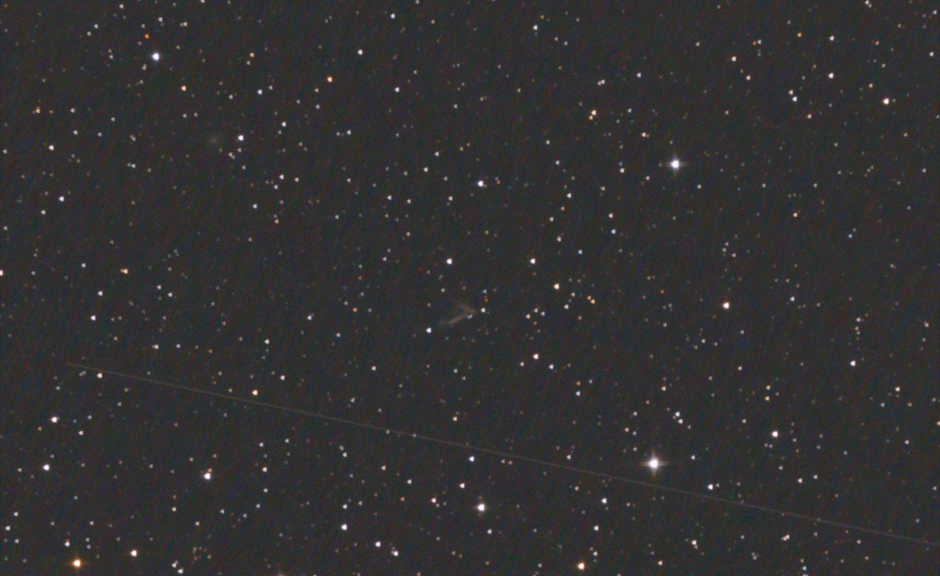 Stack_240frames_1200s_WithDisplayStretch_GraXpert.jpg