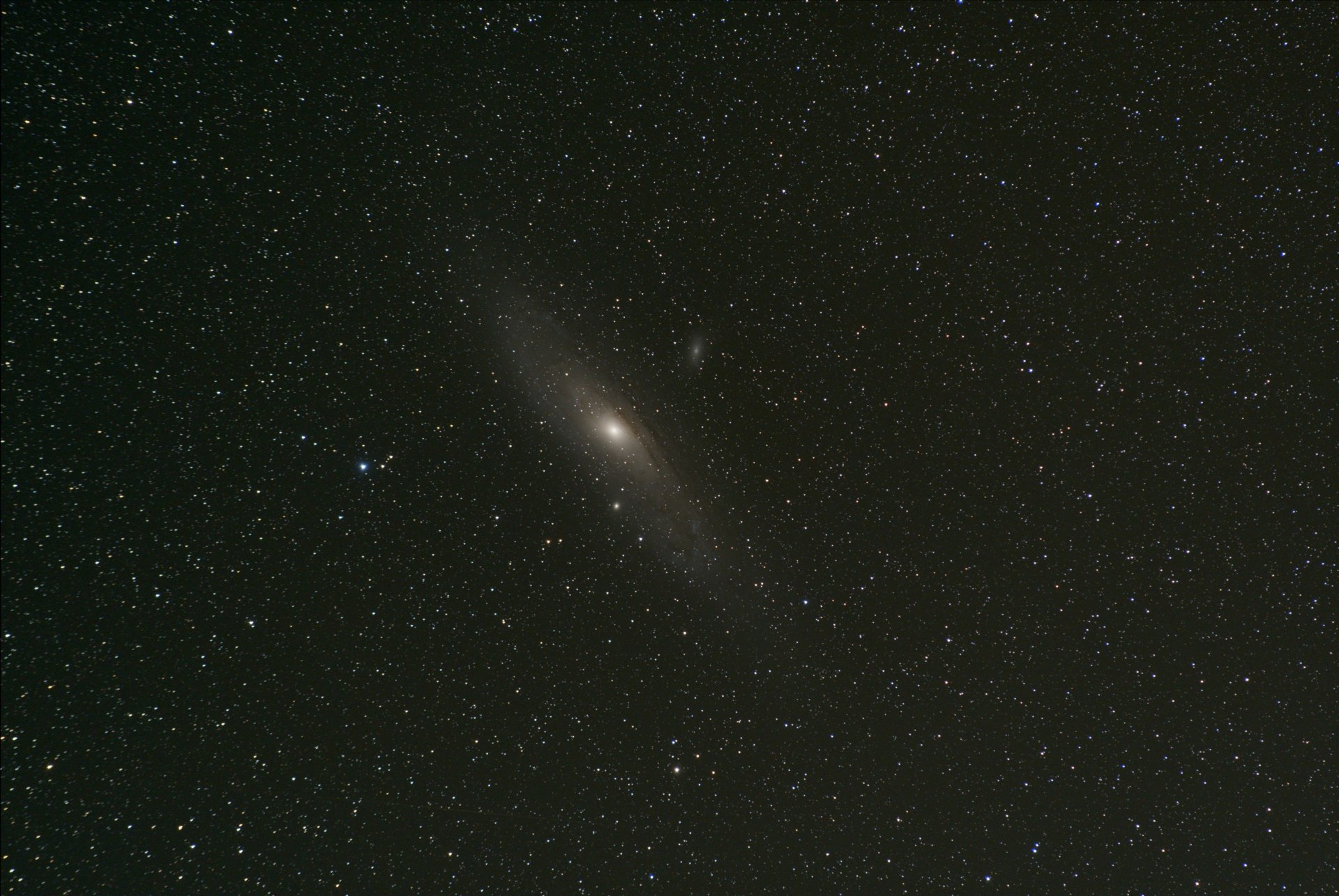 Stack_44frames_1320s_WithDisplayStretch.jpg