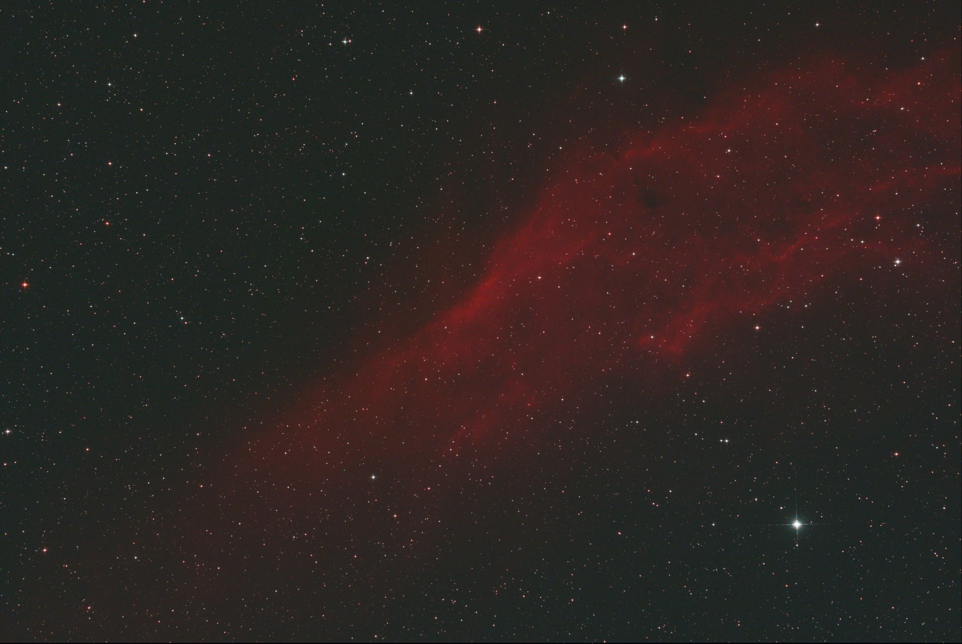 Stack_70frames_2100s_WithDisplayStretch.jpg